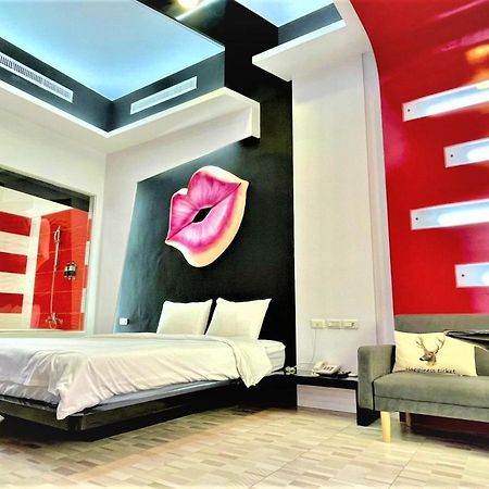 Kenting Hemingway Appartement Buitenkant foto
